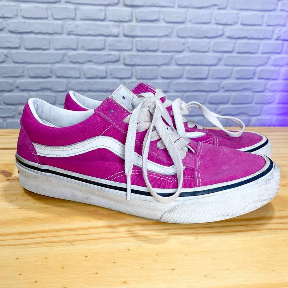 VANS Old Skool Classic Shoes Fuschia: Womens Size 6 | Men's Size 4.5